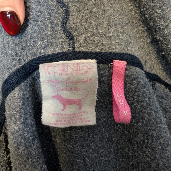 PINK Victoria's Secret Gray Sweater - Picture 4 of 4